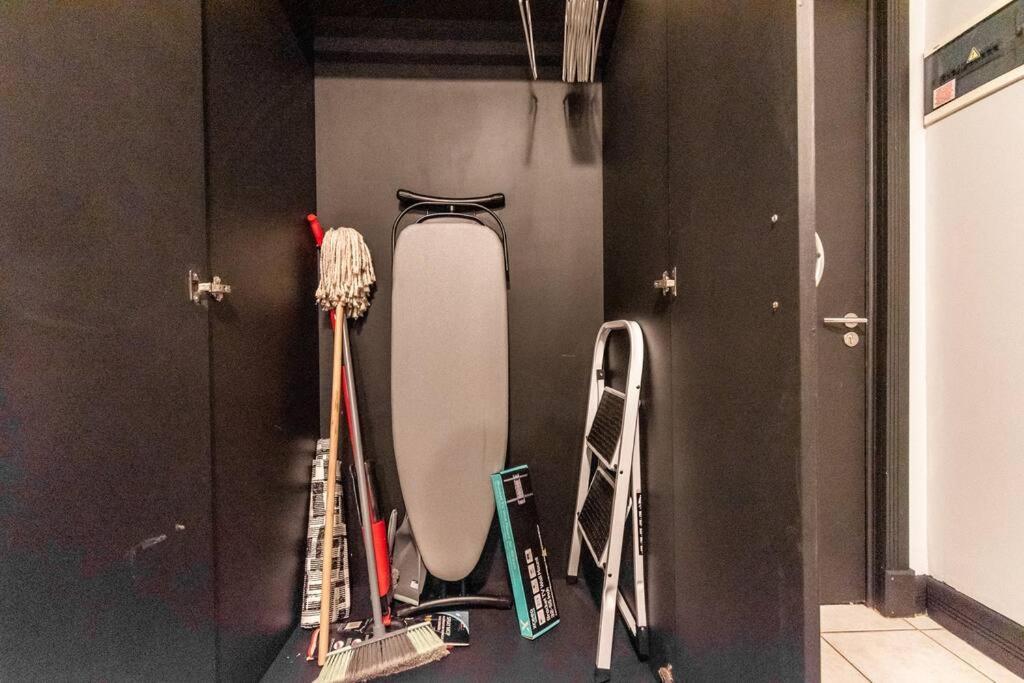 The Square 135- Studio With Free Parking, Pool & Gym Access Daire Cape Town Dış mekan fotoğraf
