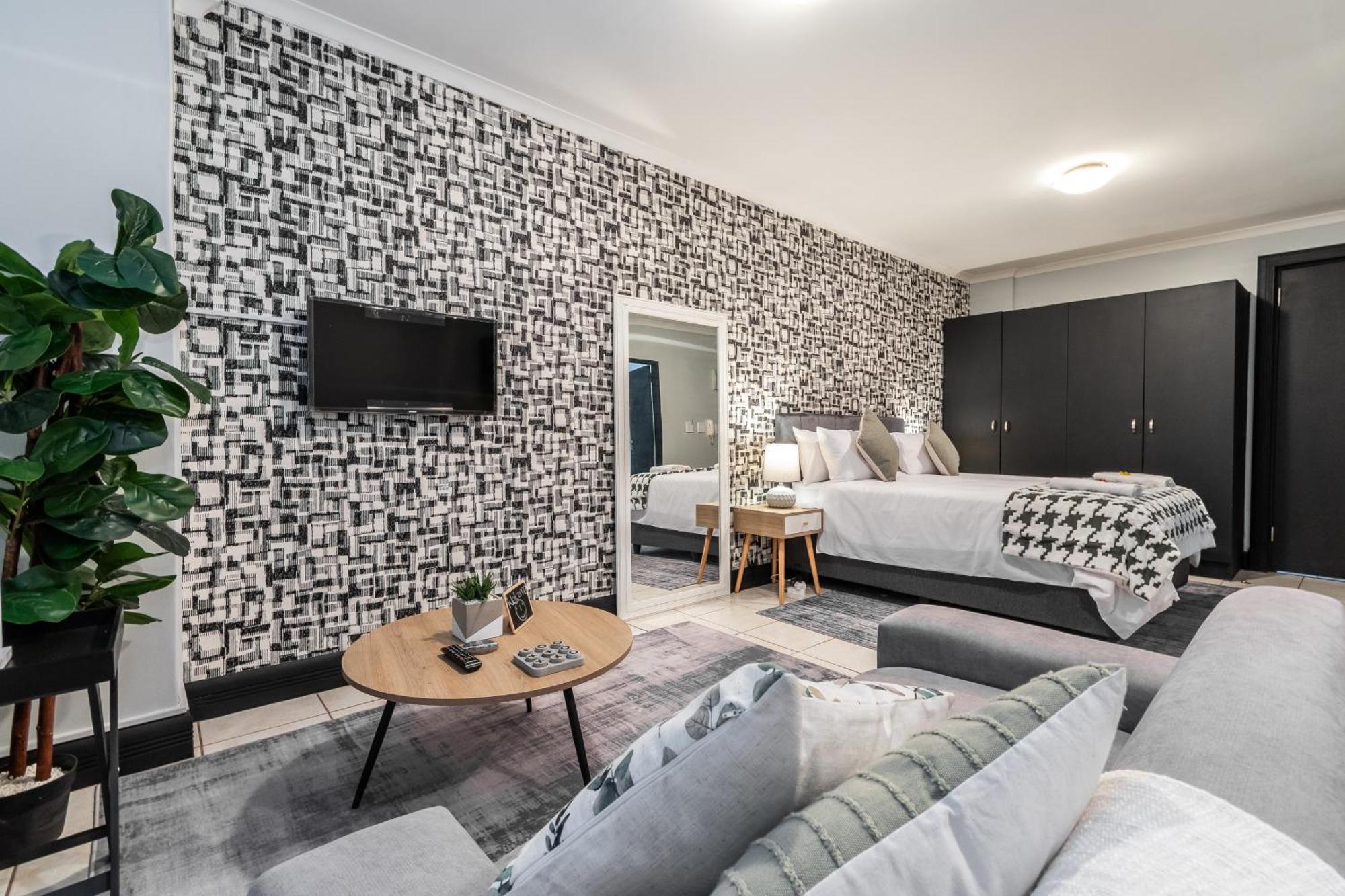 The Square 135- Studio With Free Parking, Pool & Gym Access Daire Cape Town Dış mekan fotoğraf