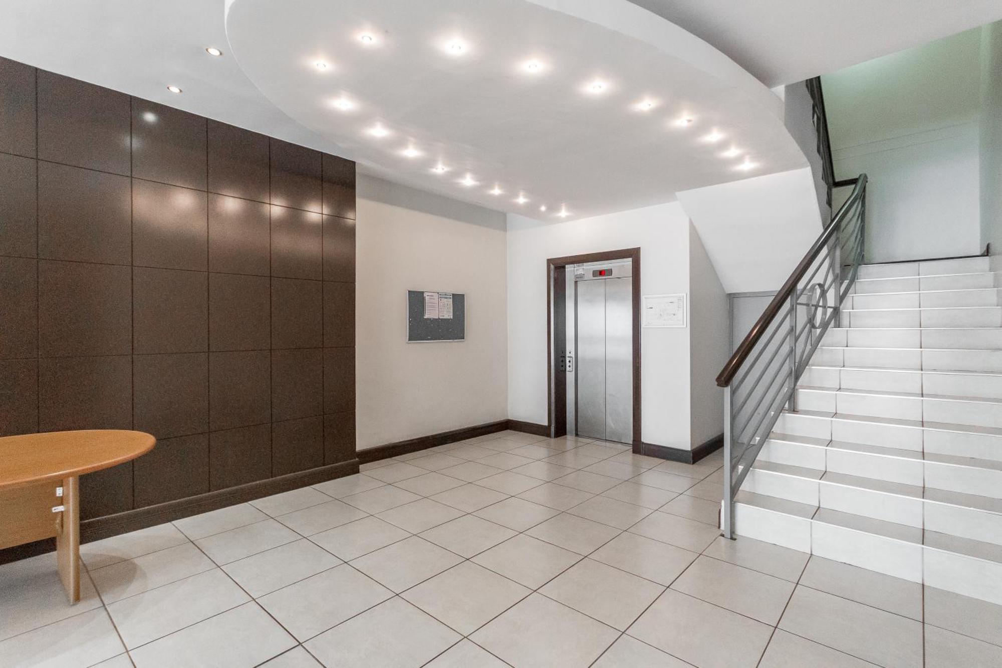 The Square 135- Studio With Free Parking, Pool & Gym Access Daire Cape Town Dış mekan fotoğraf