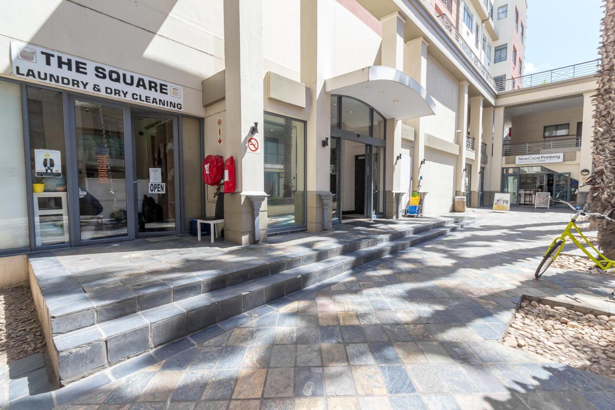 The Square 135- Studio With Free Parking, Pool & Gym Access Daire Cape Town Dış mekan fotoğraf