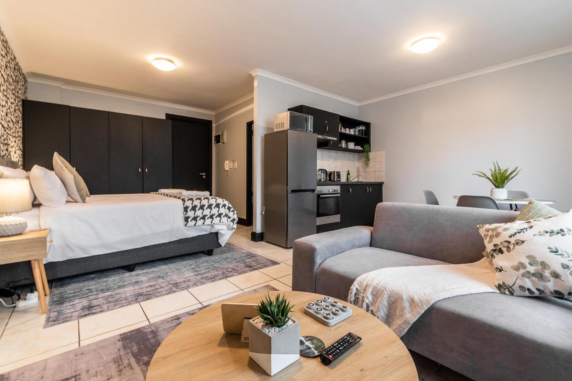 The Square 135- Studio With Free Parking, Pool & Gym Access Daire Cape Town Dış mekan fotoğraf